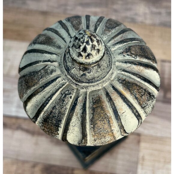 Vintage-Inspired Ornamental Distressed Cream & Bronze Decorative Piece - Picture 3 of 4